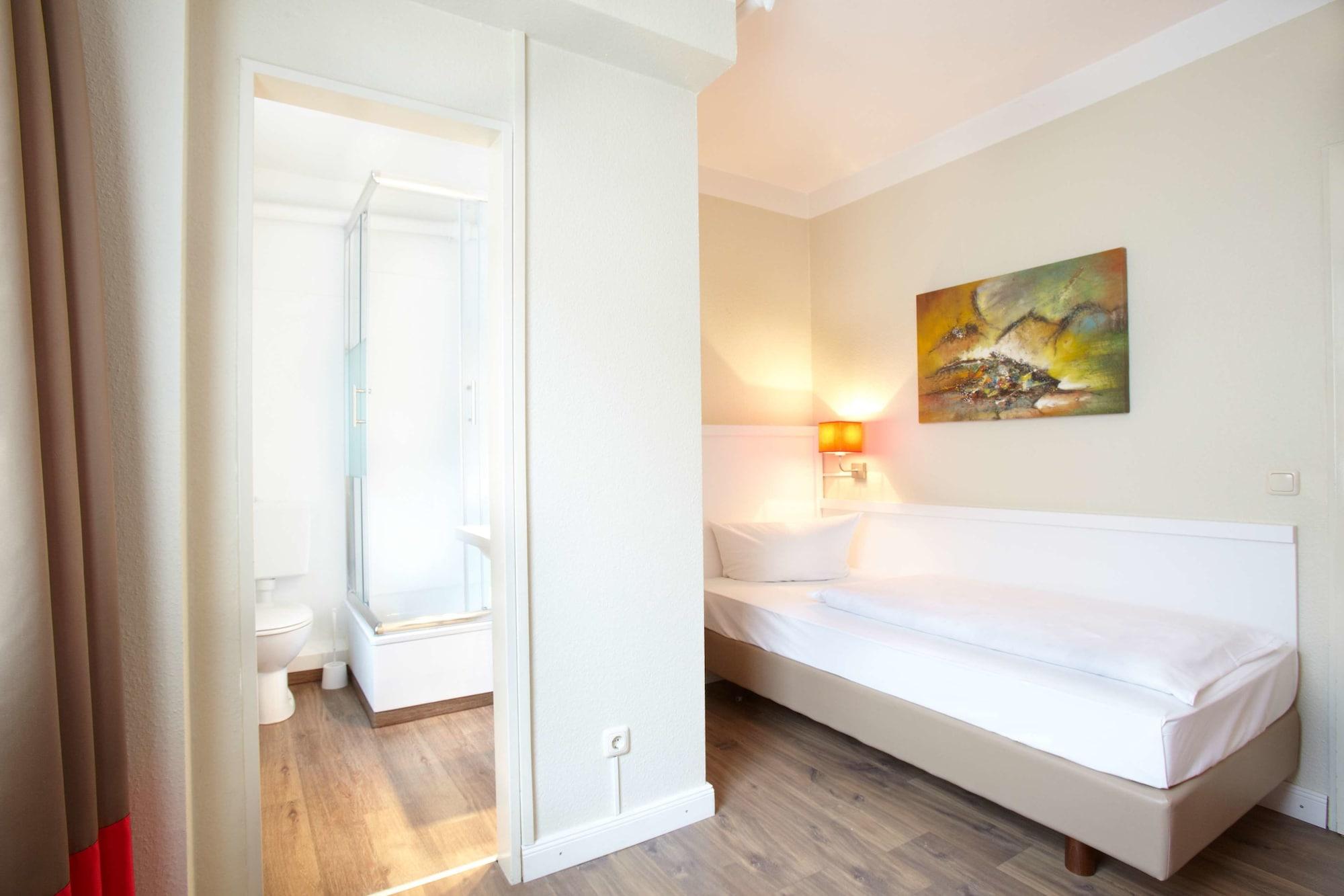 Hotel Ostseehalle Kiel By Premiere Classe Buitenkant foto