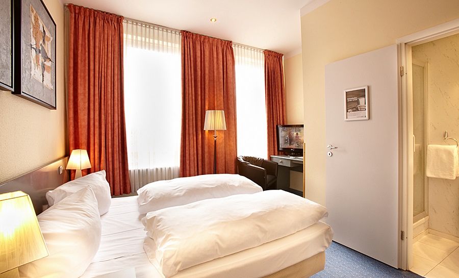 Hotel Ostseehalle Kiel By Premiere Classe Buitenkant foto